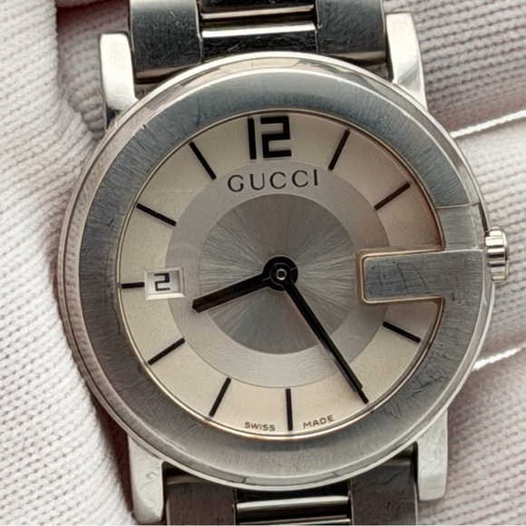 GUCCI 101J STAINLESS STEEL WATCH - Picture 10 of 11